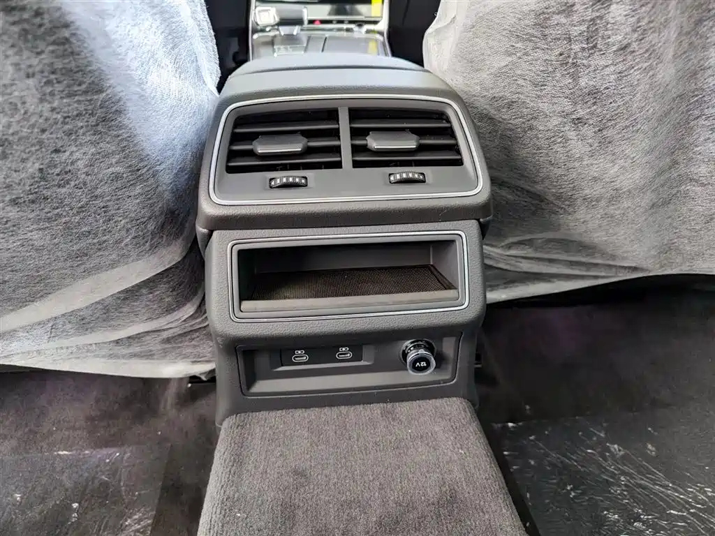 AUDI A6L 2024