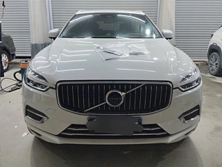 VOLVO XC60  2021