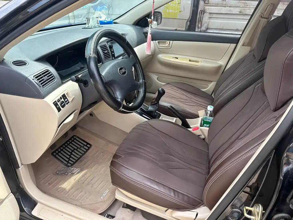 BYD F3 2013