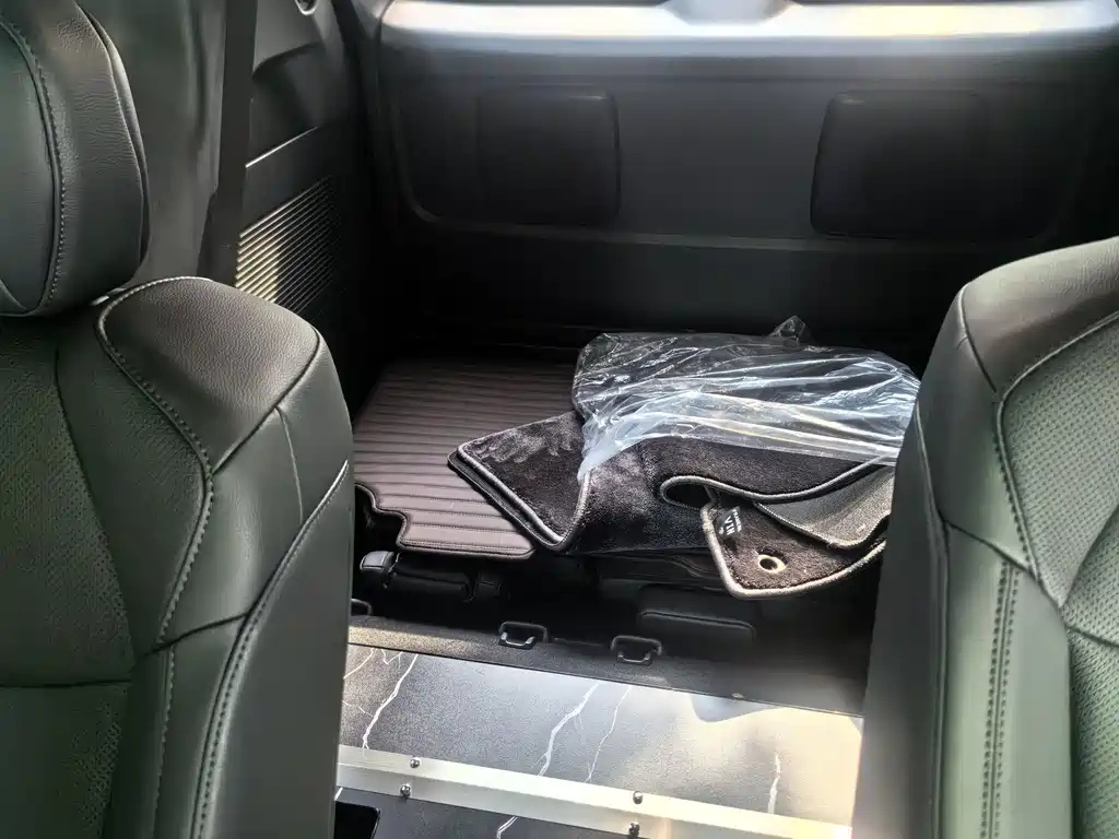 TOYOTA SIENNA SIENNA 2023