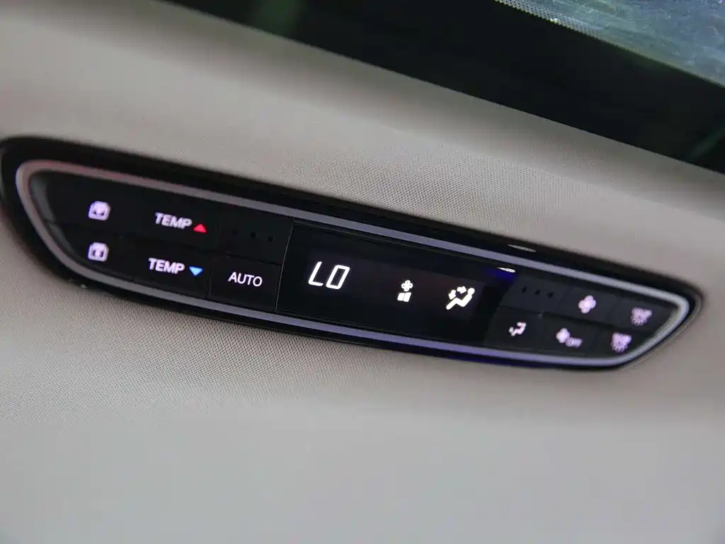 TRUMPCHI M8 2023