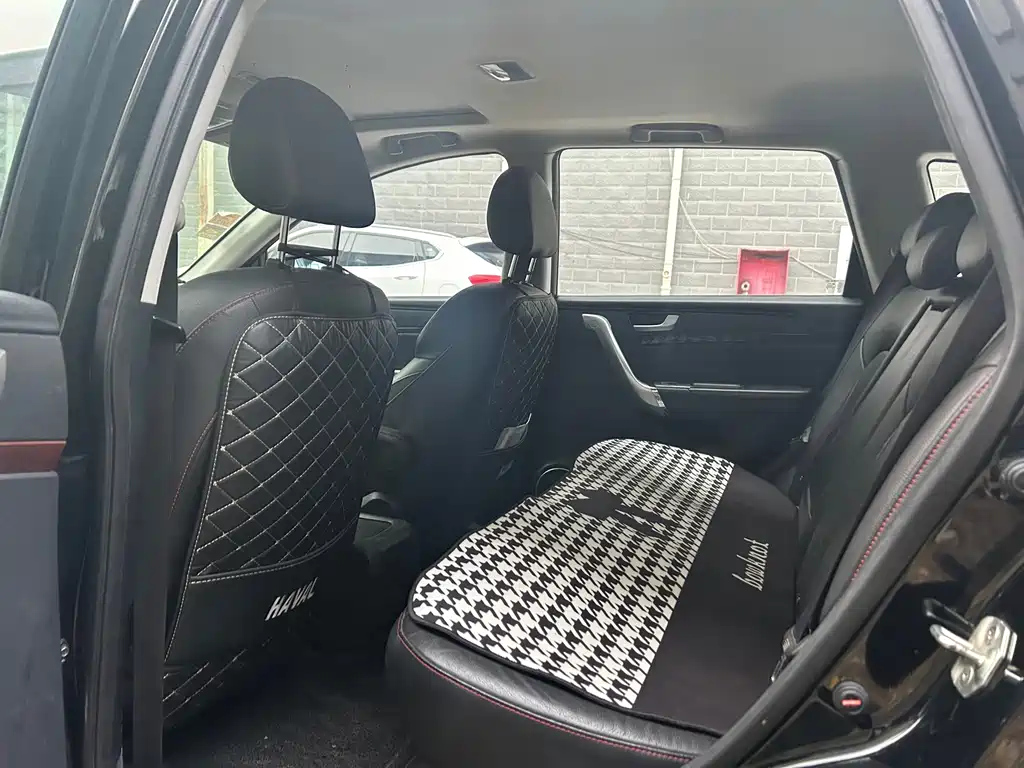 HAVAL H6 2015