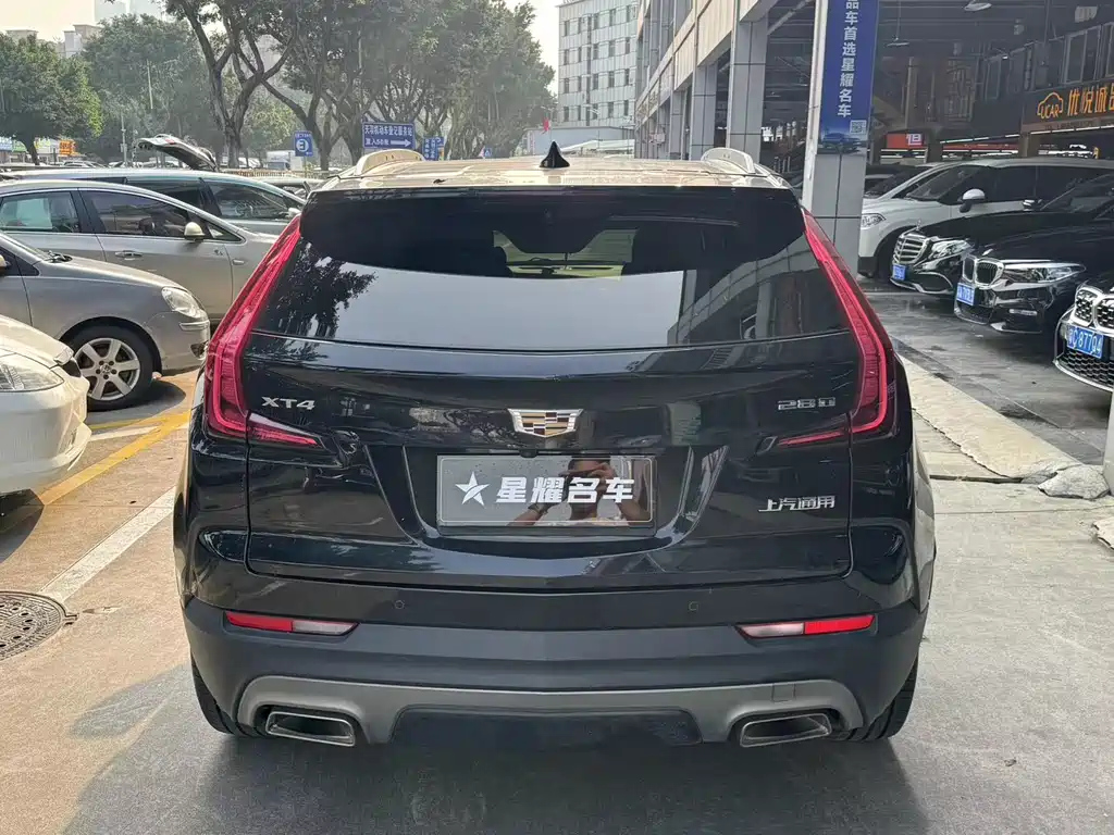 CADILLAC XT4 2020