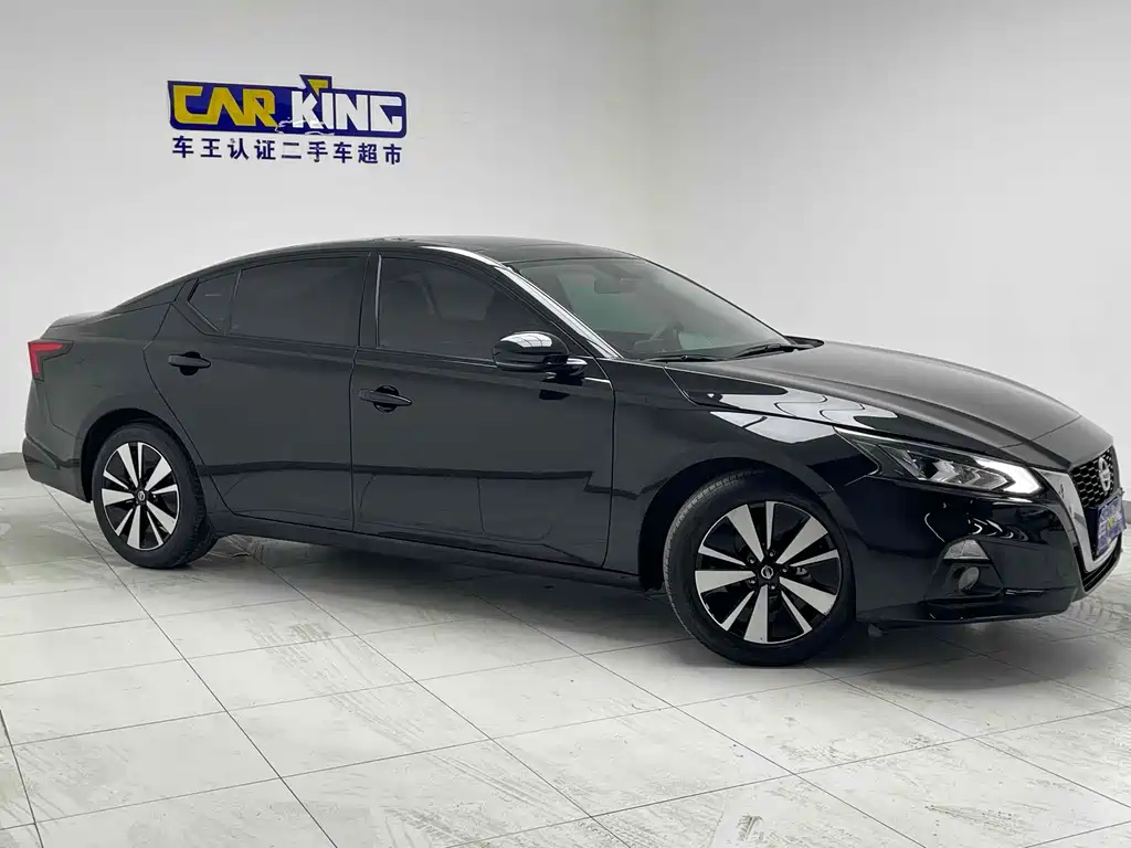 NISSAN TEANA 2021