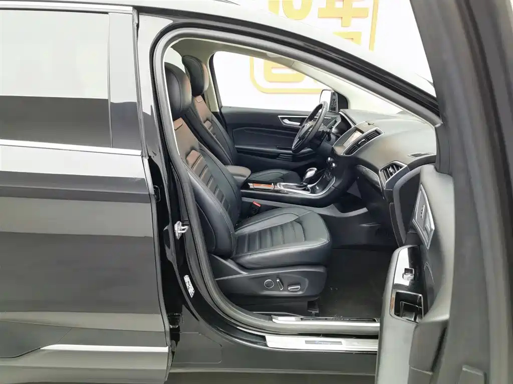 FORD EDGE 2018
