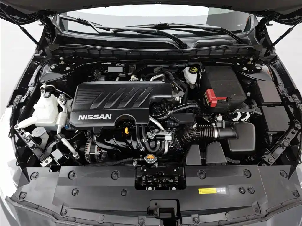 NISSAN TEANA 2019