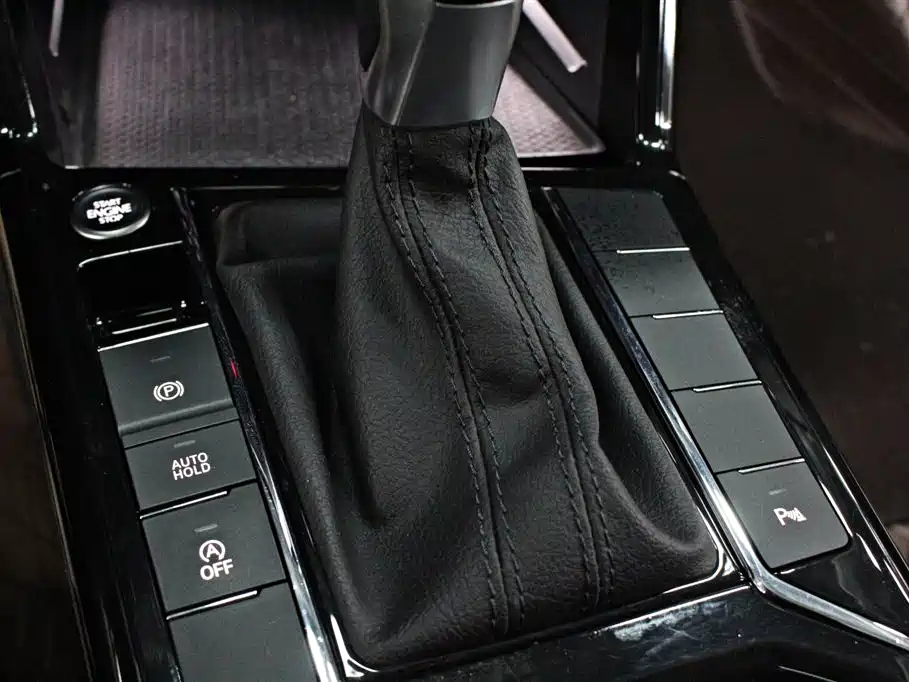 VOLKSWAGEN PASSAT 2022