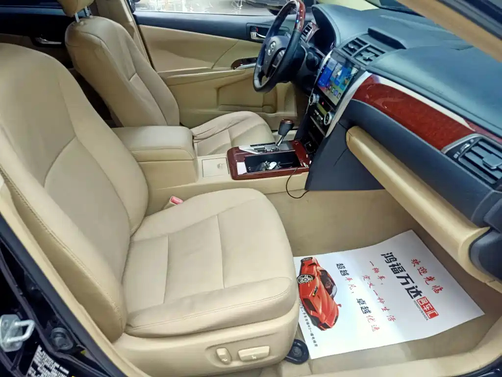 TOYOTA CAMRY 2013