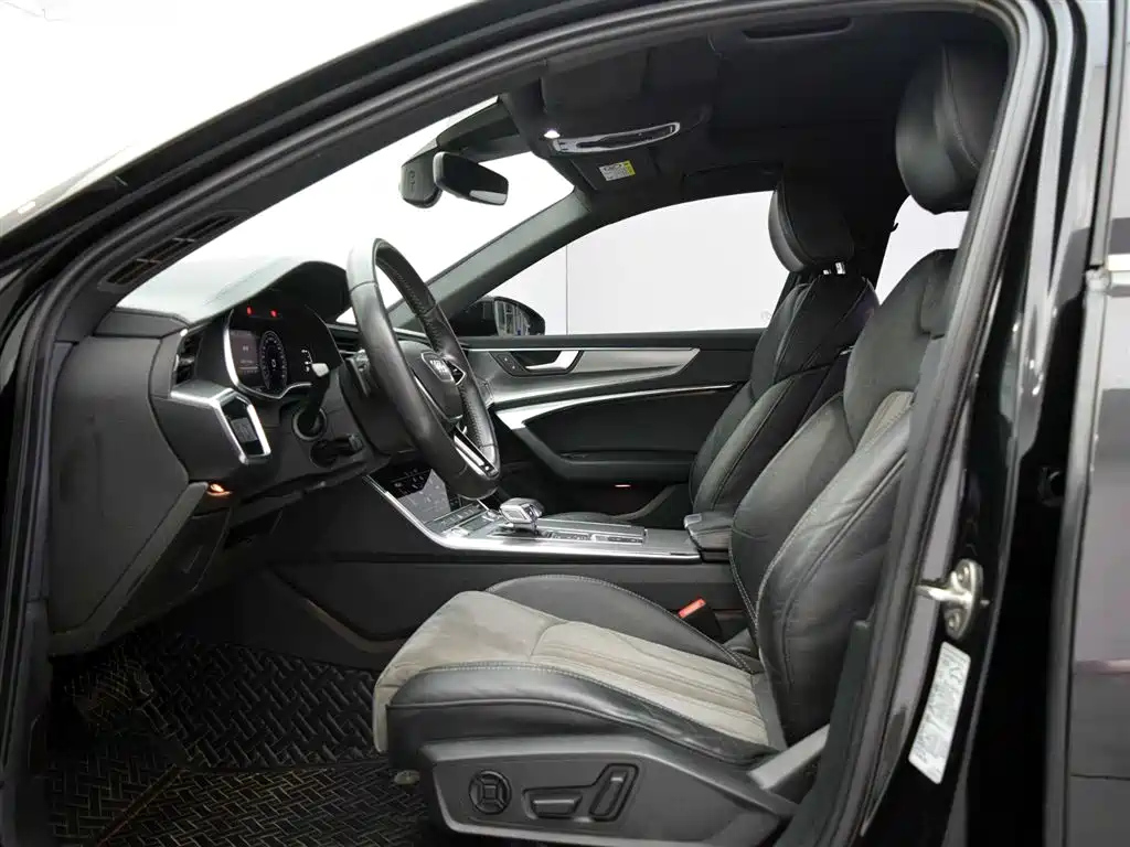AUDI A6L 2019
