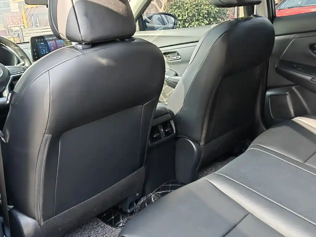 NISSAN SYLPHY 2022