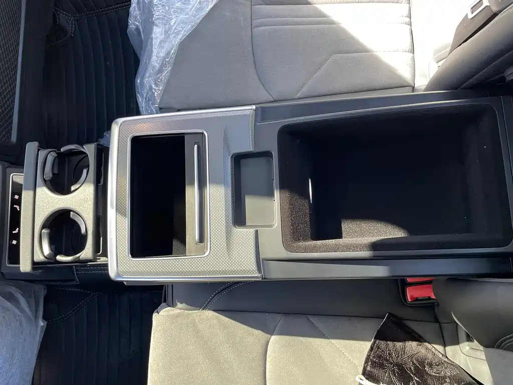 AUDI A6L 2024