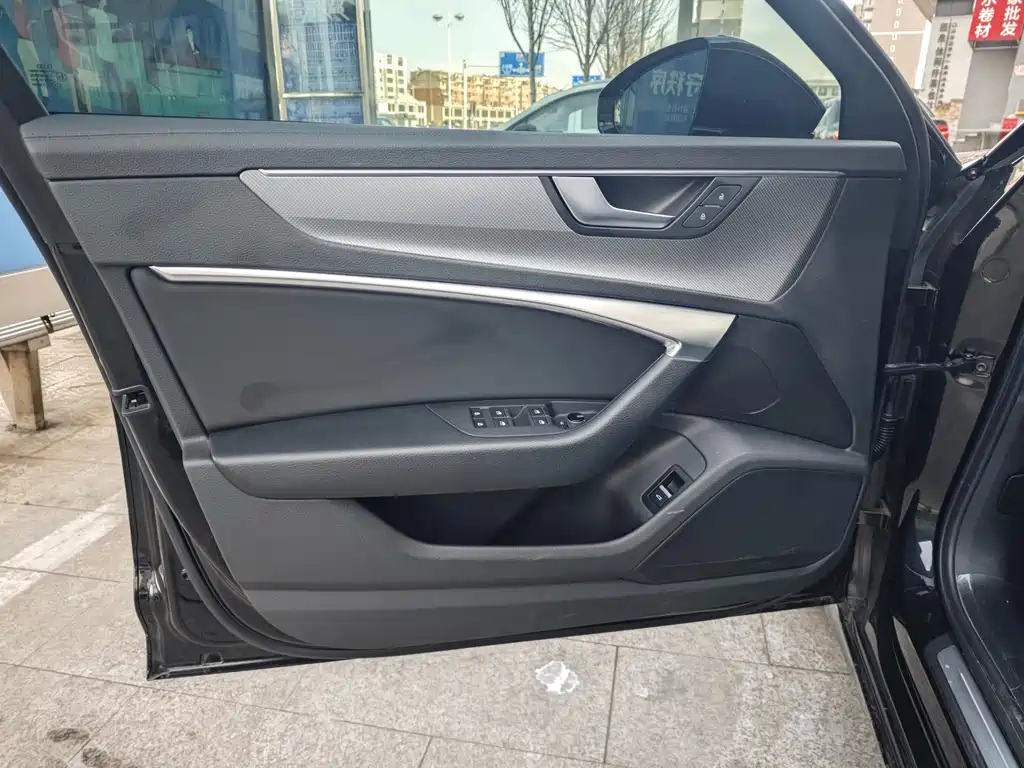 AUDI A6L 2022