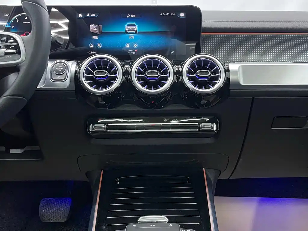 MERCEDES BENZ GLB 2022