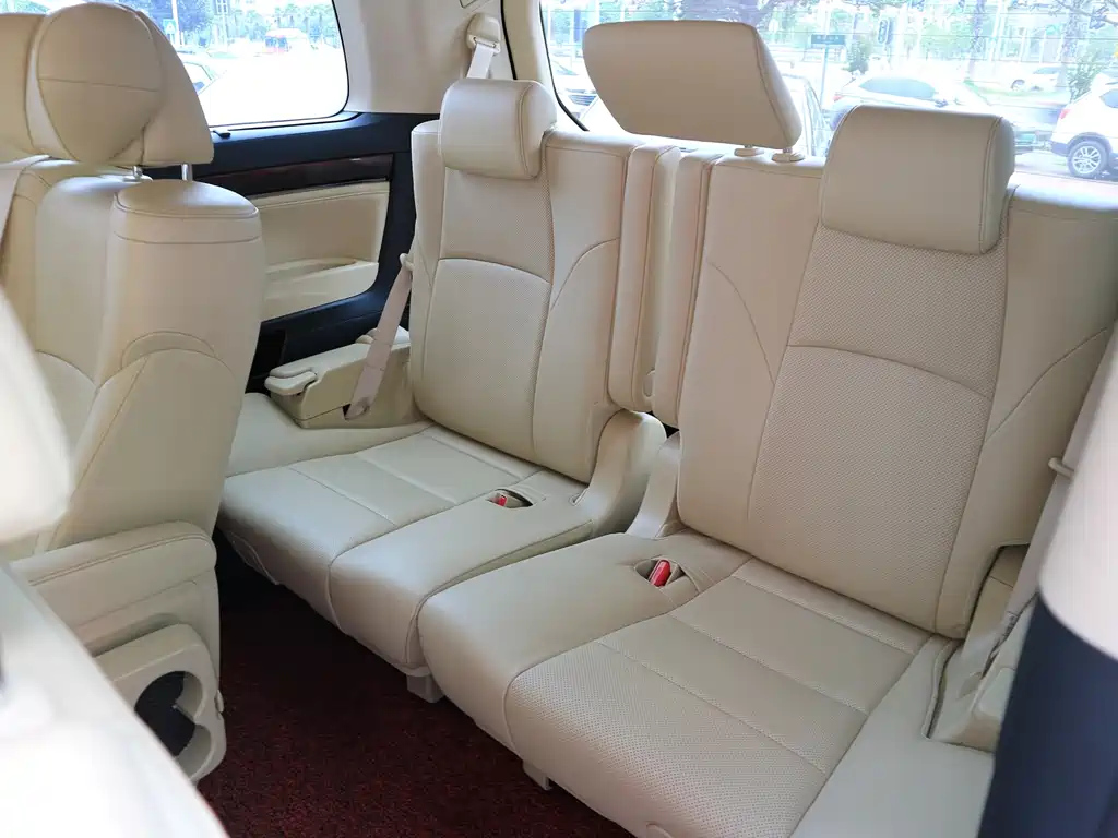 TOYOTA ALPHARD 2018
