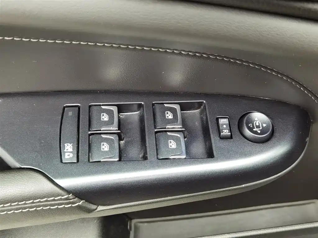 CADILLAC SRX 2015