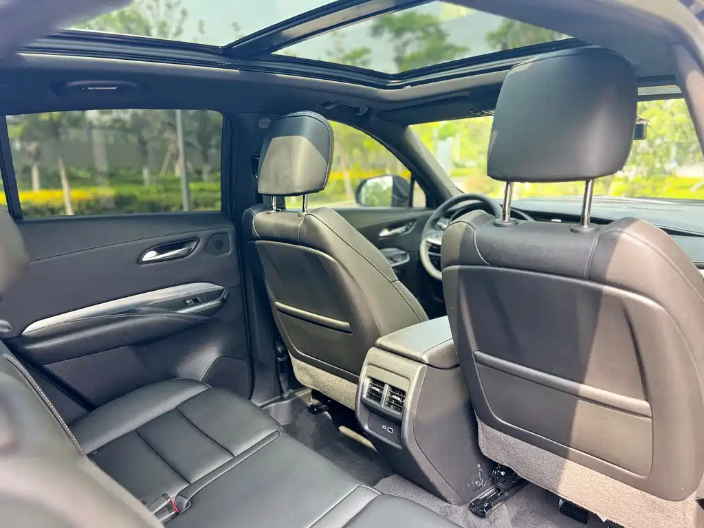 CADILLAC XT4 2020