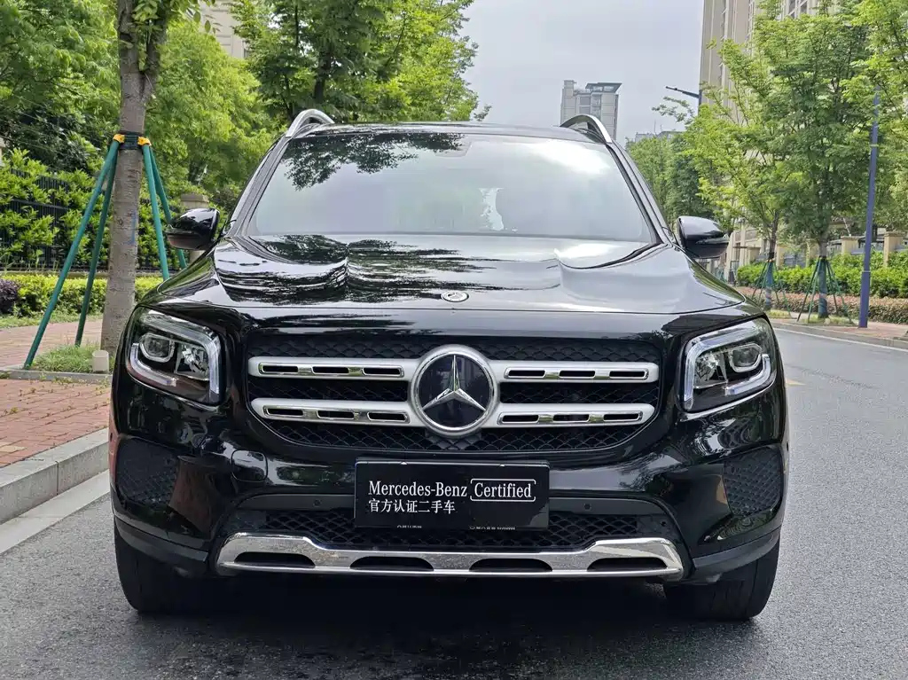 MERCEDES BENZ GLB 2021