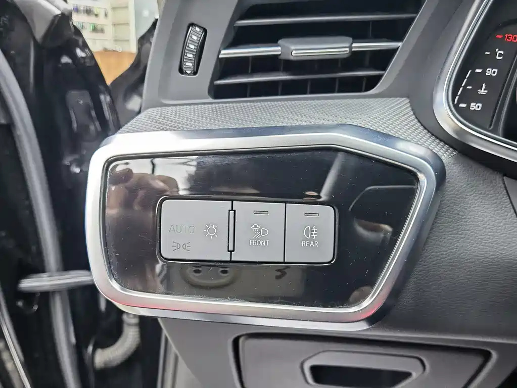 AUDI A6L 2021