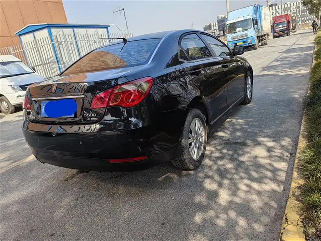 ROEWE 550 2013