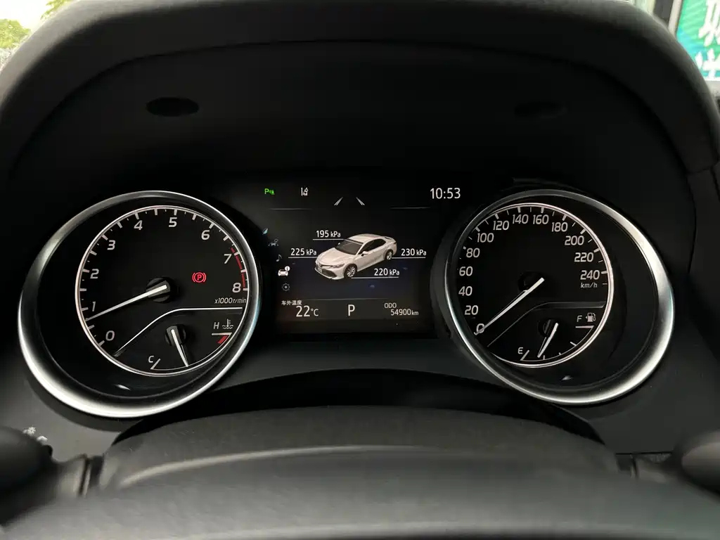TOYOTA CAMRY 2020