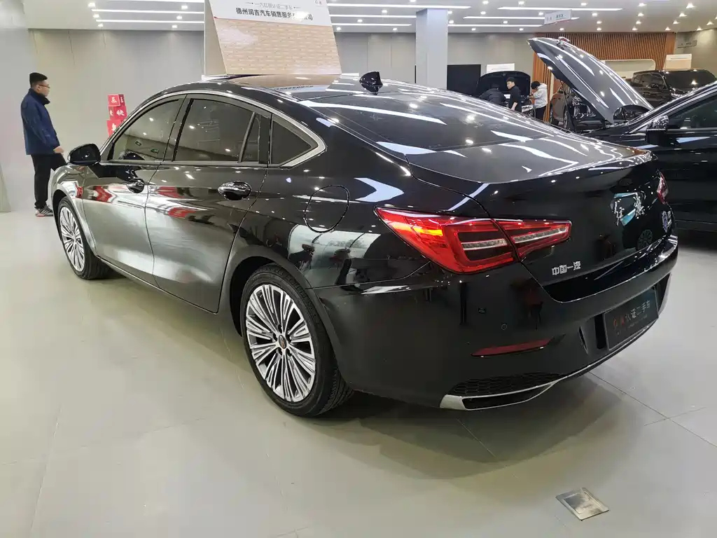 HONGQI H5 2023