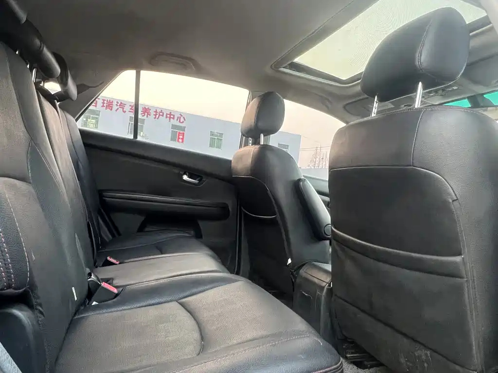 BYD S6 2014