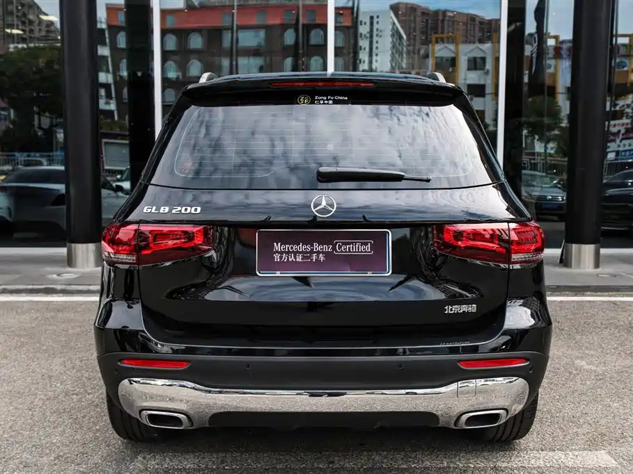 MERCEDES BENZ GLB 2021
