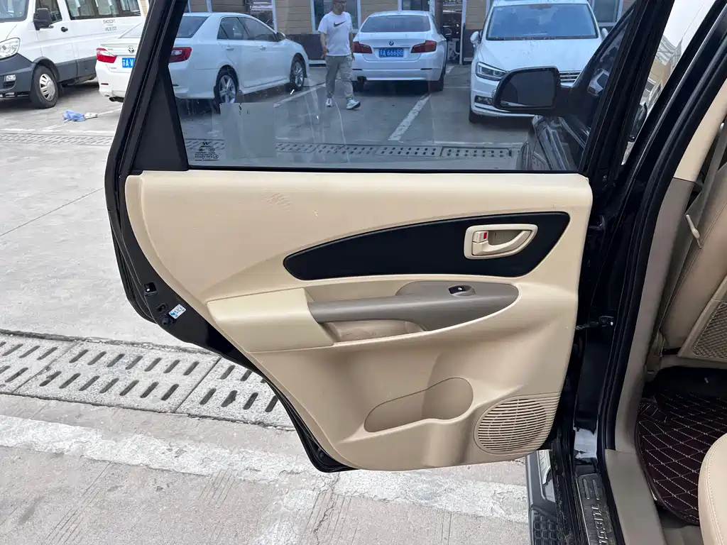 HYUNDAI TUCSON 2011