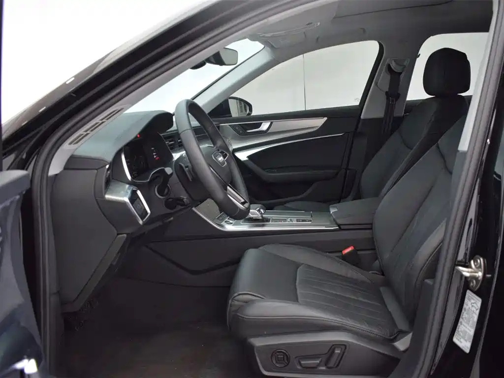 AUDI A6L 2021