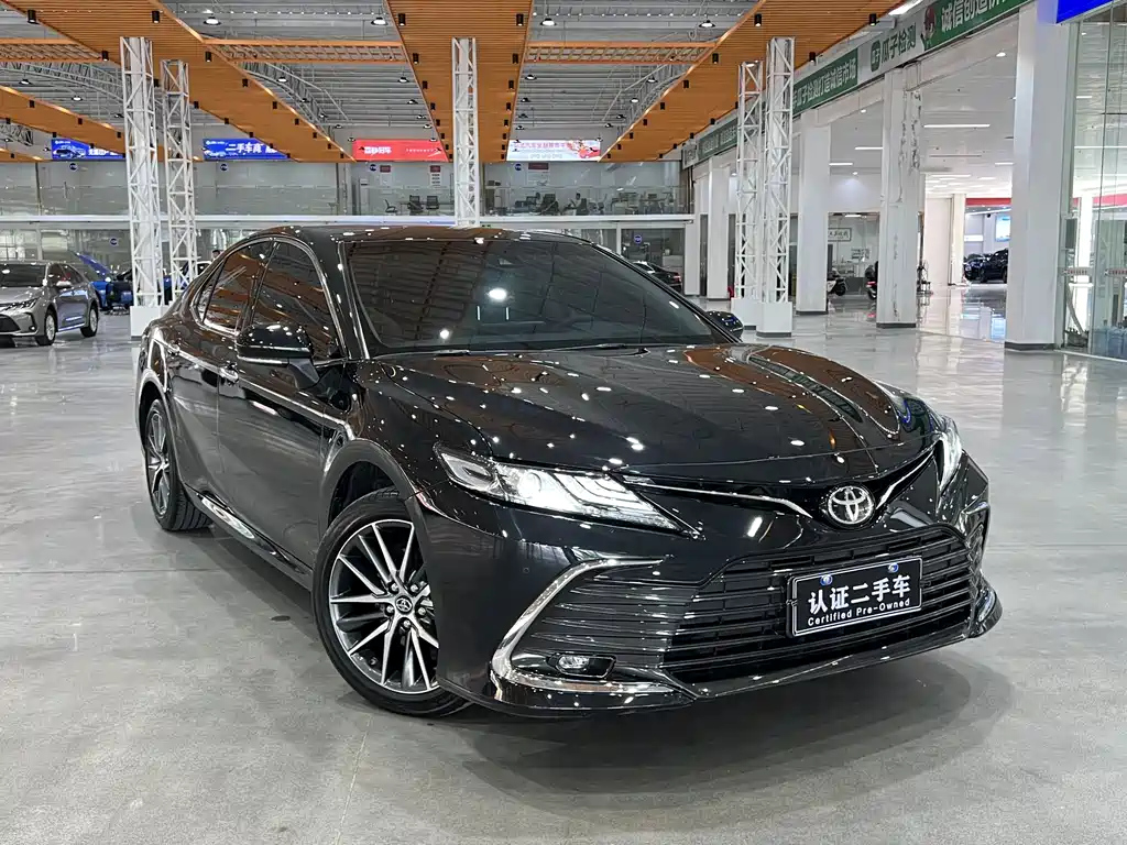 TOYOTA CAMRY 2022
