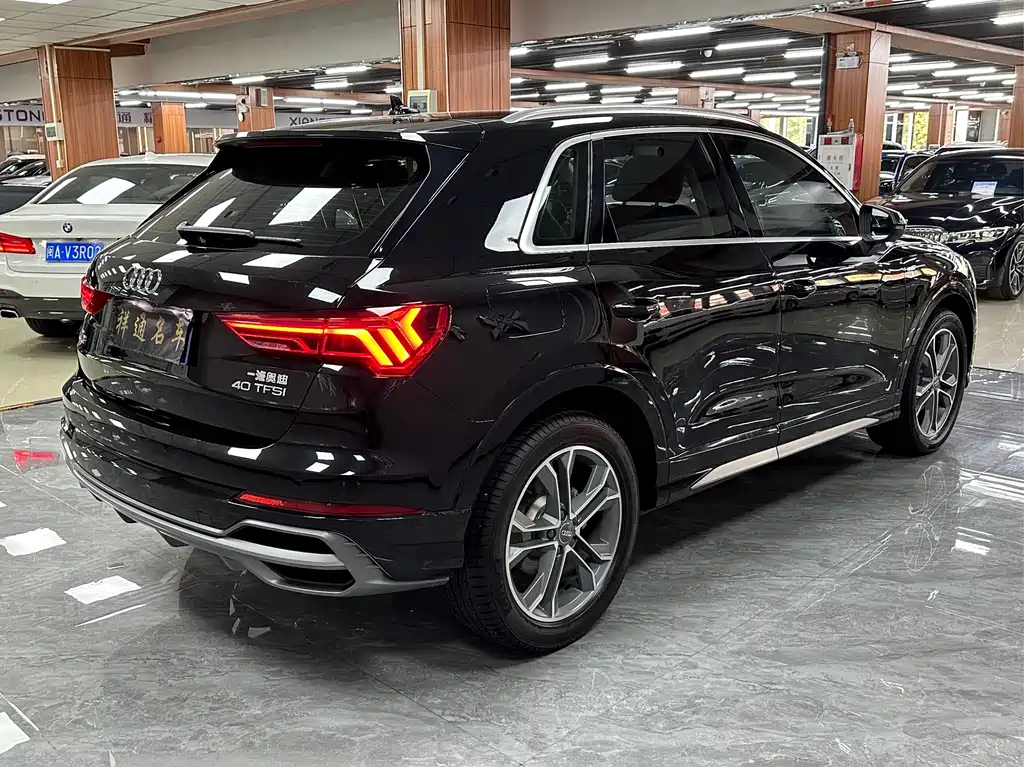 AUDI Q3 2020
