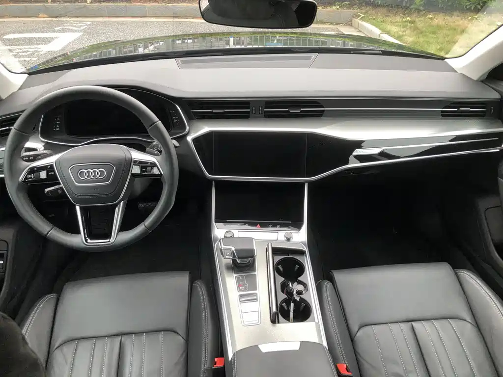 AUDI A6L 2023