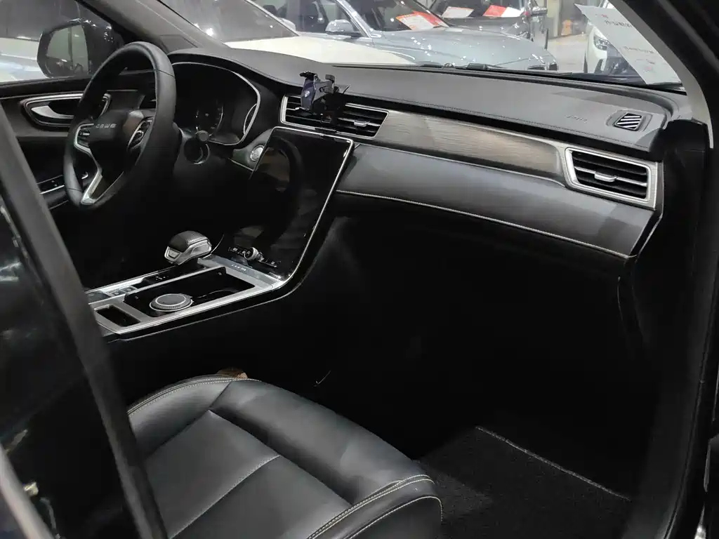 ROEWE RX5 2021