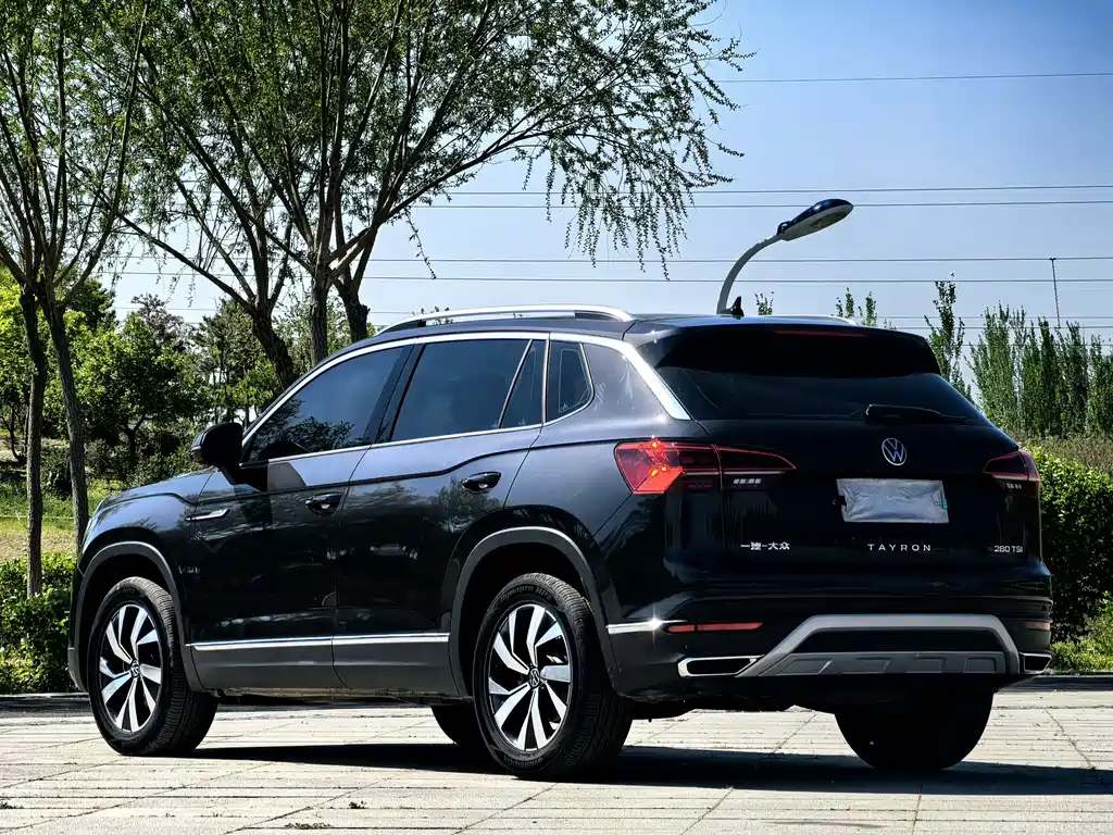VOLKSWAGEN TAYRON 2022
