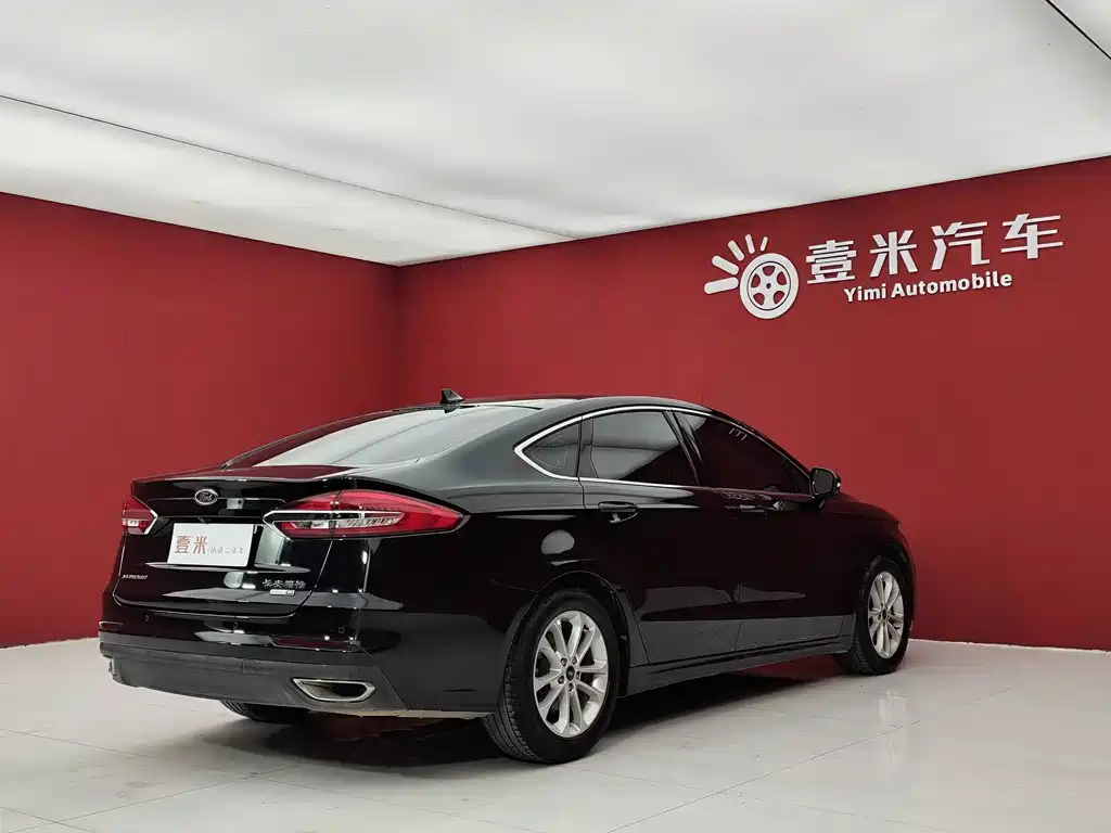 FORD MONDEO 2022
