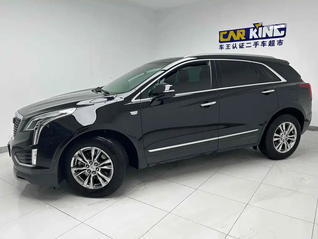 CADILLAC XT5 2021