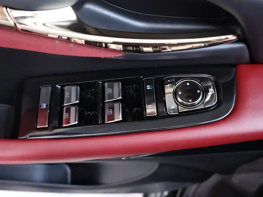 TRUMPCHI M8 2023