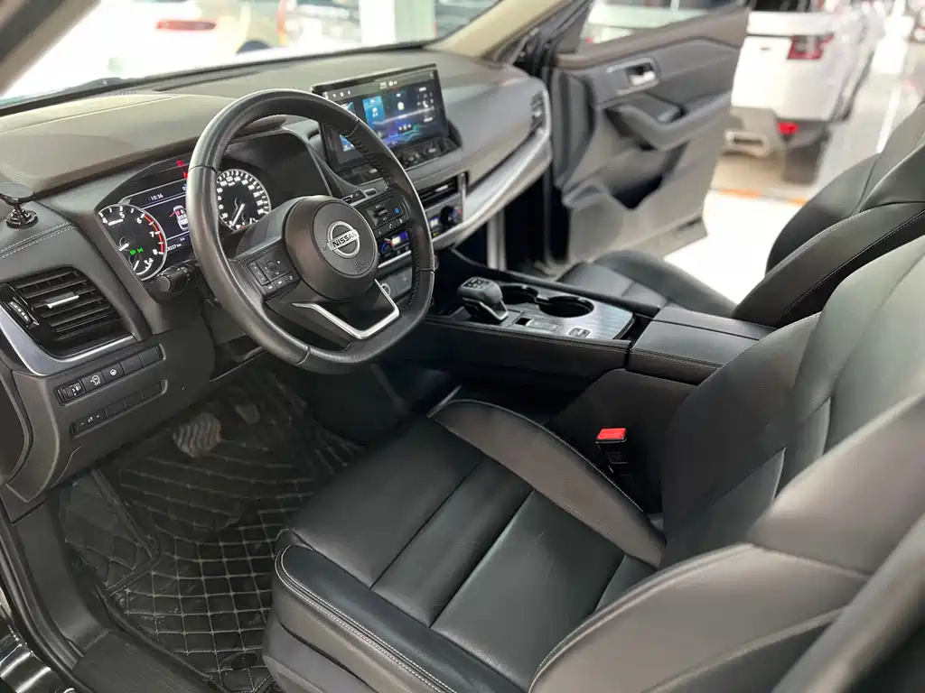 NISSAN X-TRAIL 2022