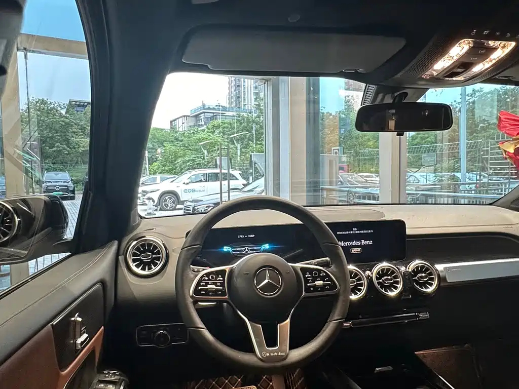 MERCEDES BENZ GLB 2022