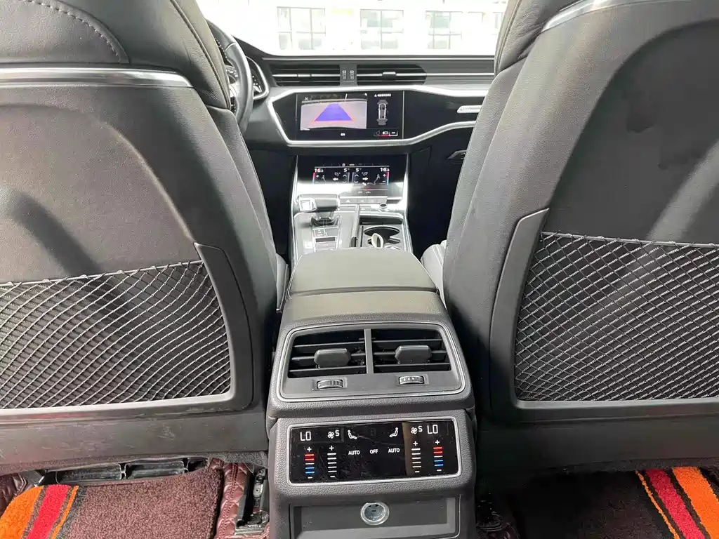 AUDI A6L 2021