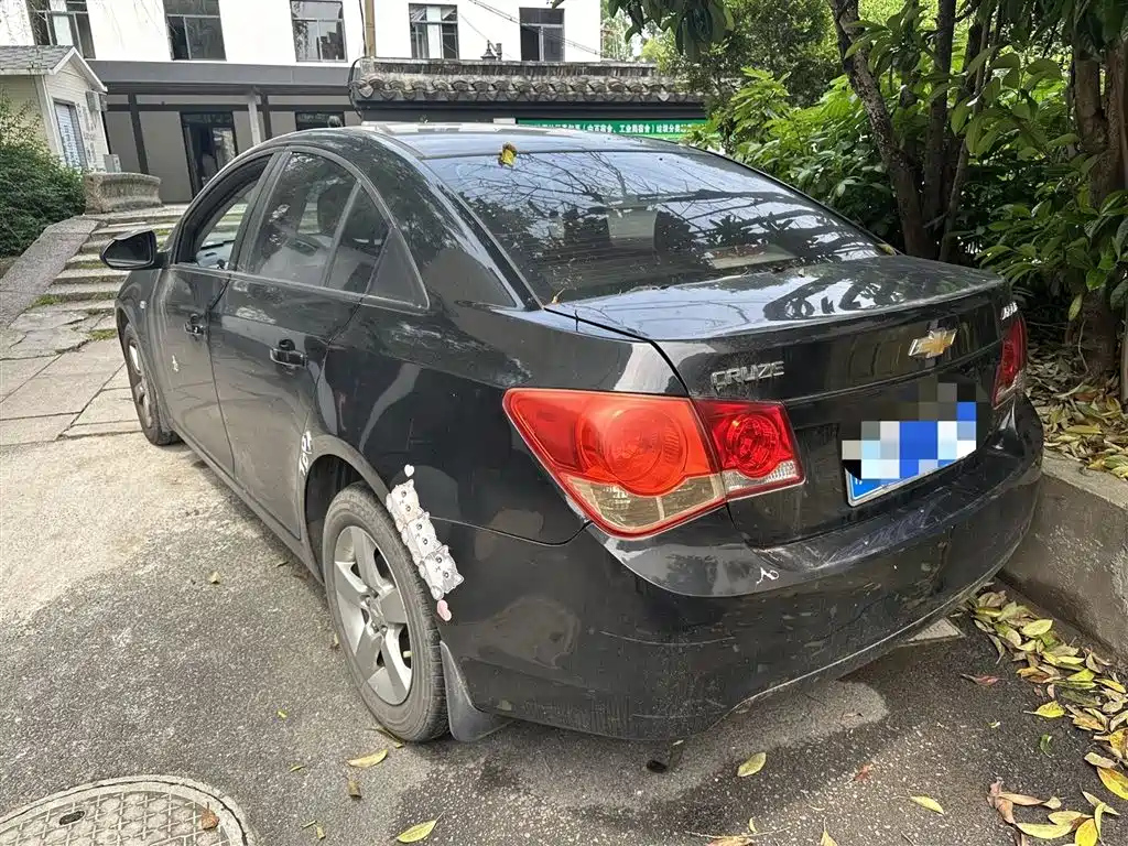 CHEVROLET CRUZE 2012