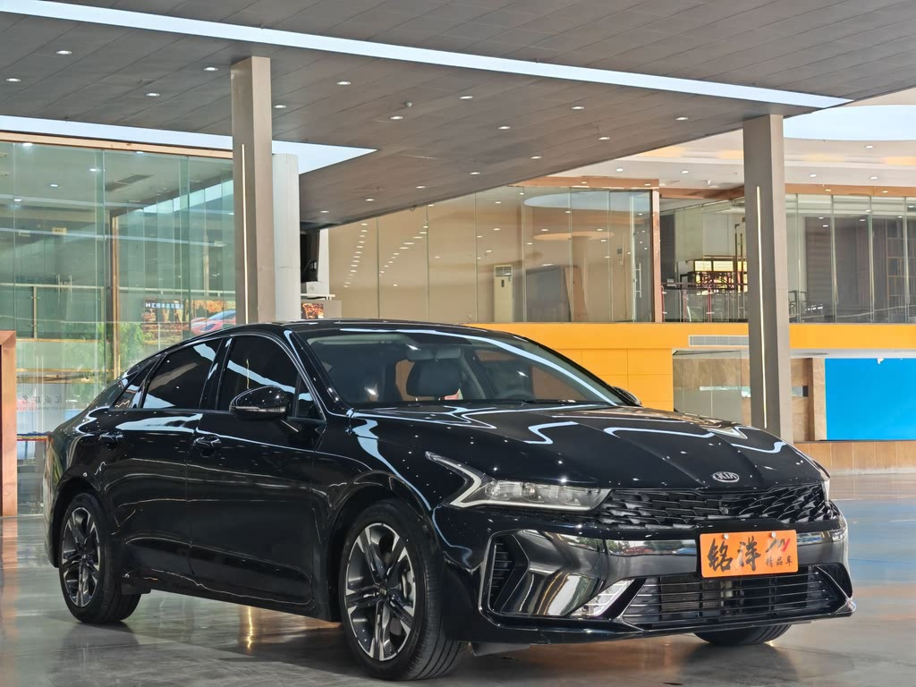 KIA K5 2021