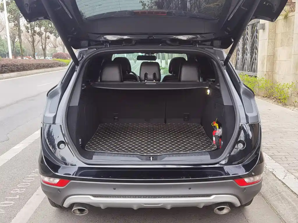 LINCOLN MKC 2018