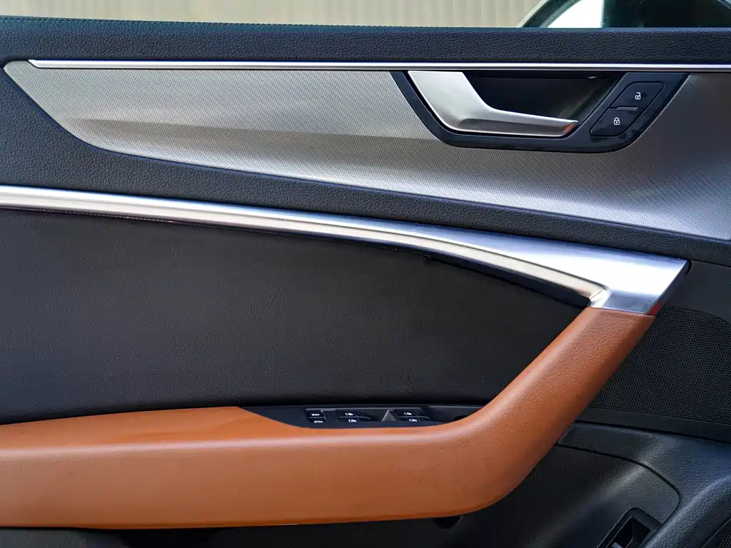 AUDI A6L 2021