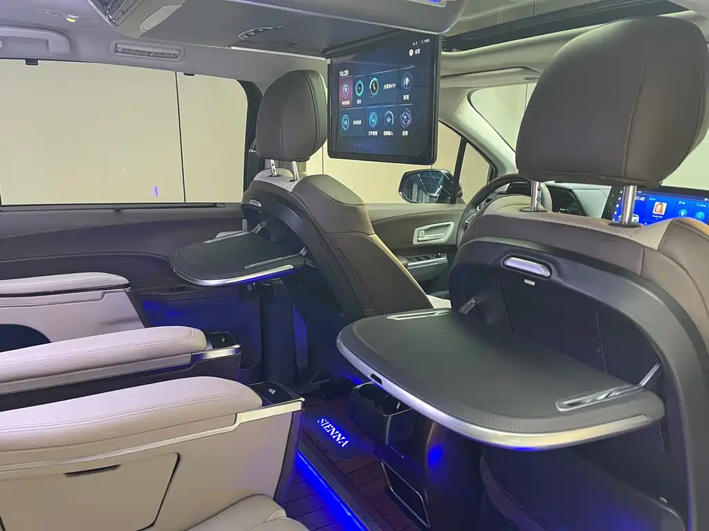 TOYOTA SIENNA SIENNA 2023