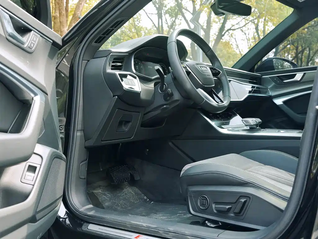 AUDI A6L 2021