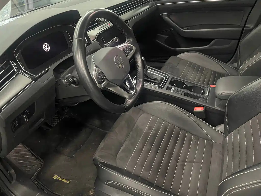 VOLKSWAGEN MAGOTAN 2021