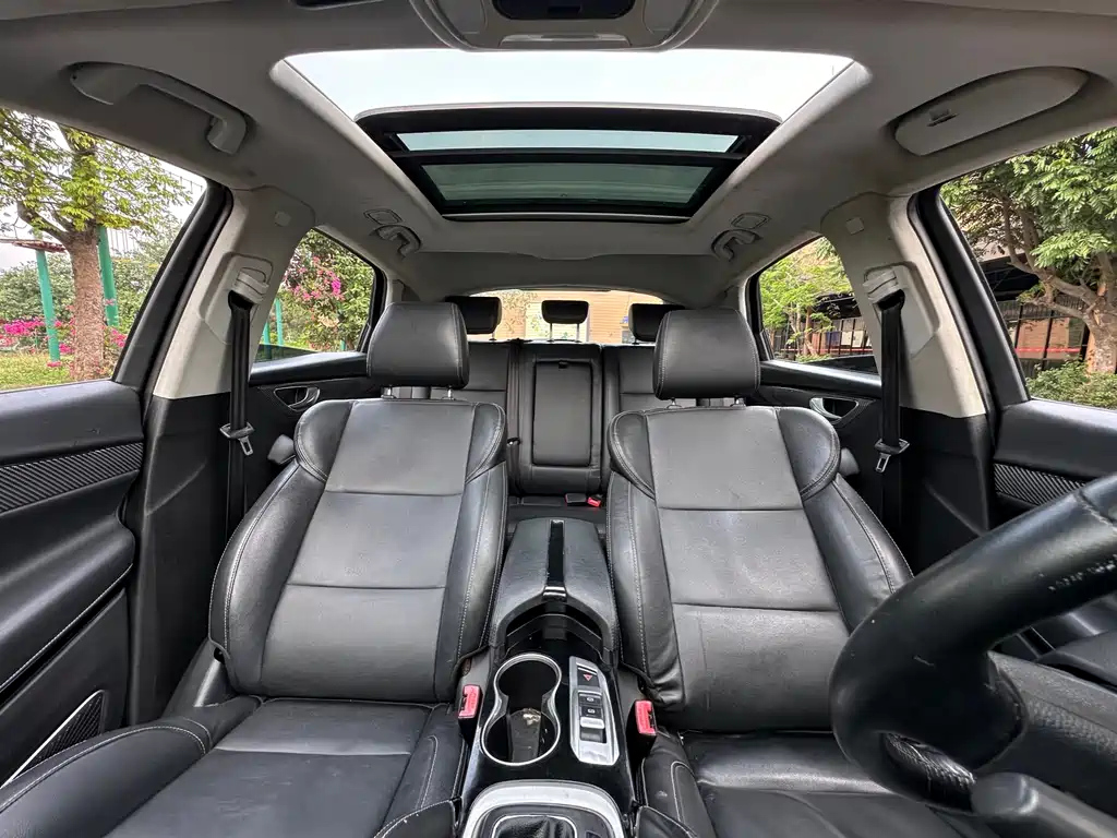 ZOTYE SR7 2016