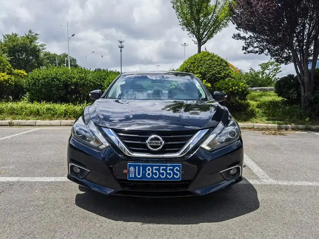 NISSAN TEANA 2016