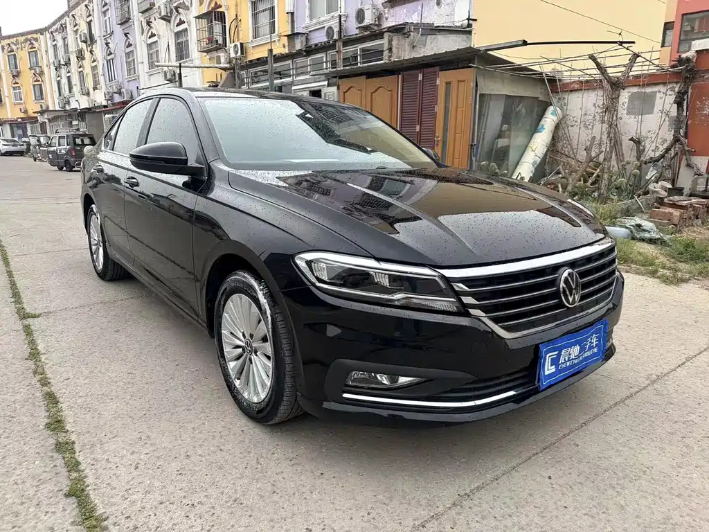 VOLKSWAGEN LAVIDA 2022